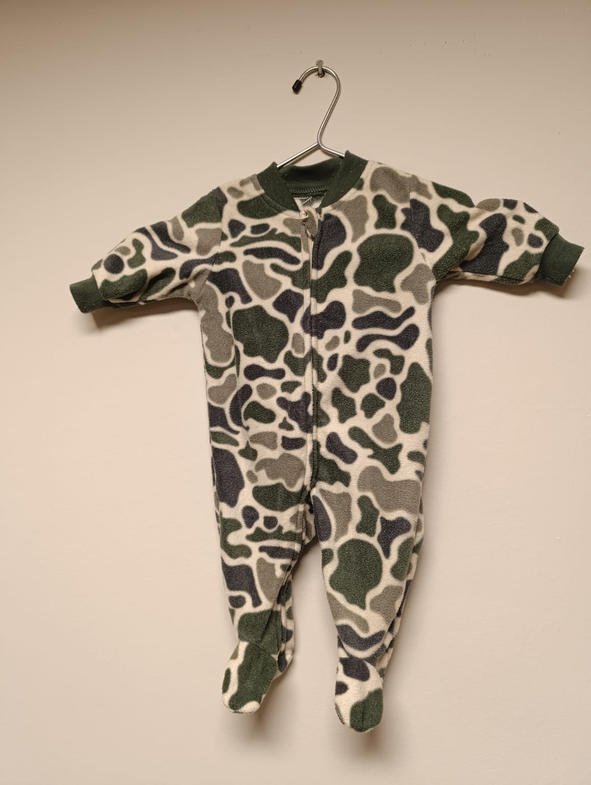 Macacão Verde Camuflado - Tam 3M