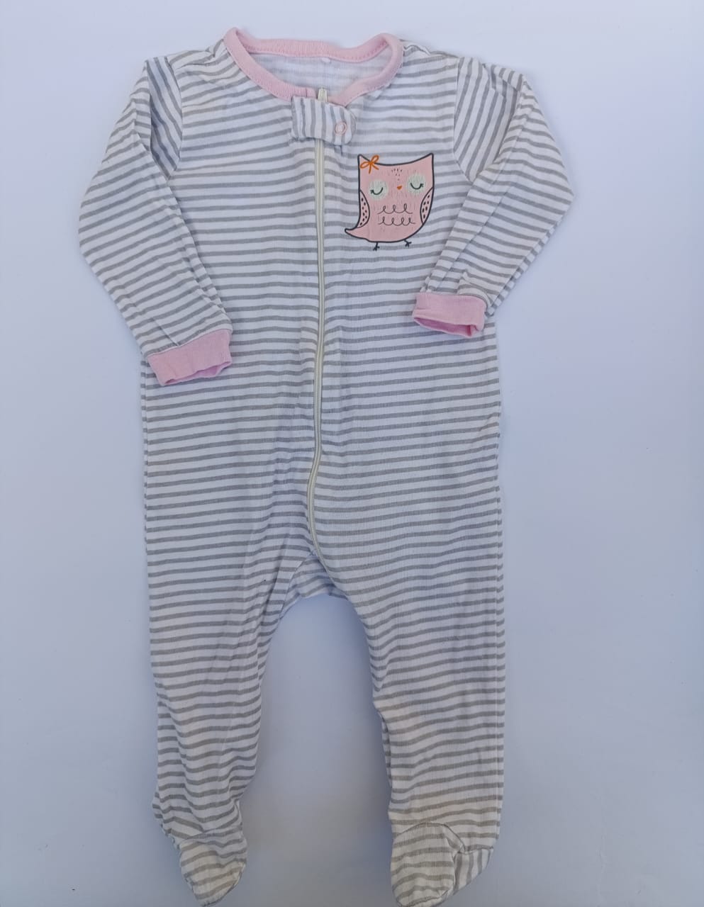 Macacão Cinza Listrado - Tam 3-6M